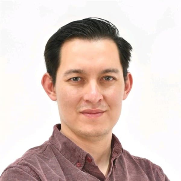 Daniel Yu